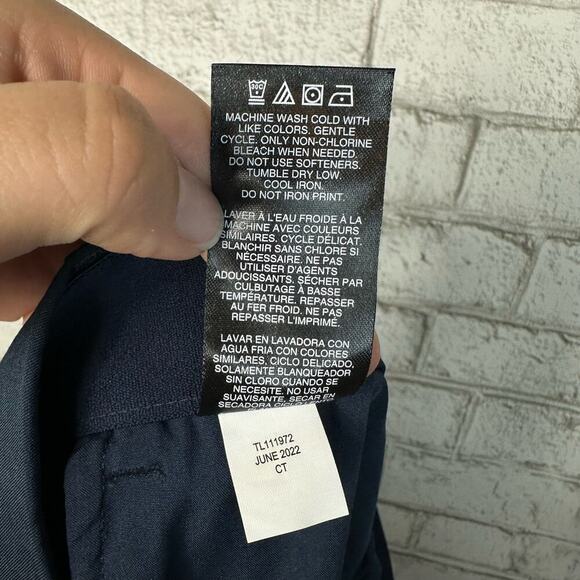 Greg Norman Shorts Gold Athletic Business Casual Performance Stretch Navy 38 - Picture 8 of 9